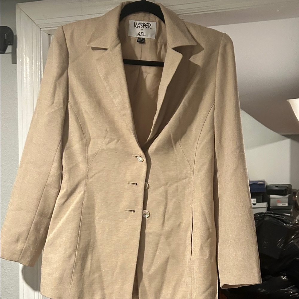 Kasper‎ Women's Beige Blazer